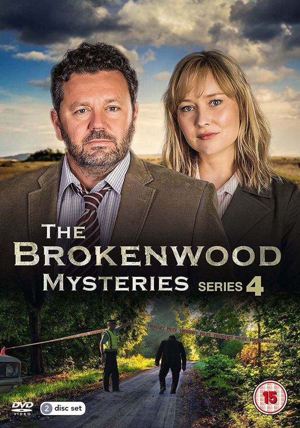 布罗肯伍德疑案    第⁨四⁩季
    The Brokenwood Mysteries (2017)